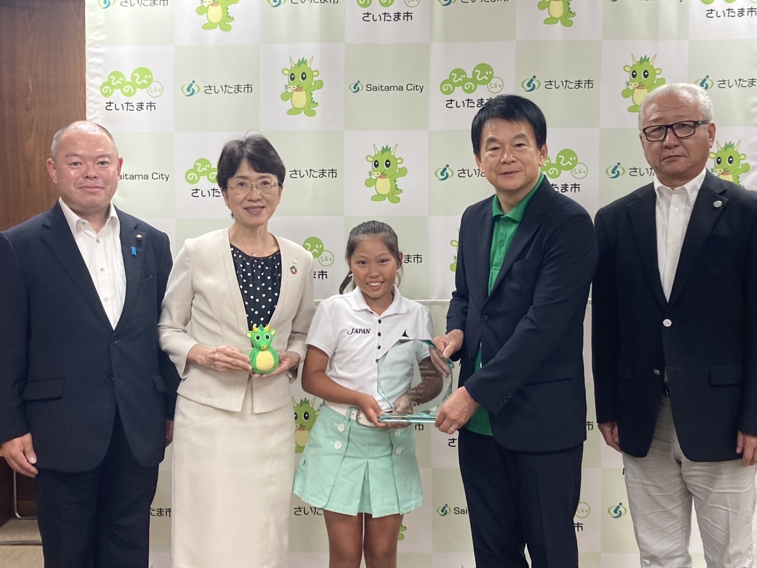 大沢環奈選手がさいたま市長を表敬訪問